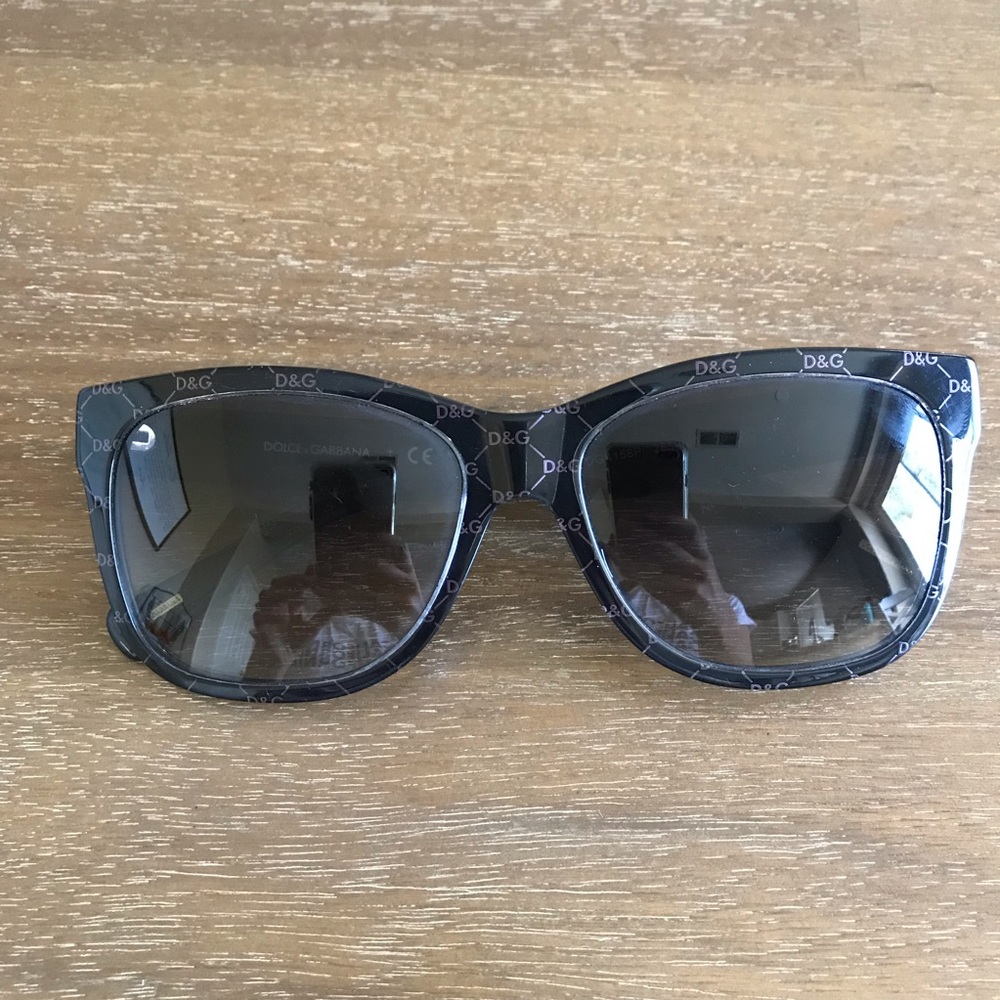 Dolce & Gabbana black sunglasses (authentic)
